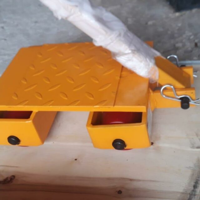 Steerable Skates High Capacity Steerable Skates East Elite